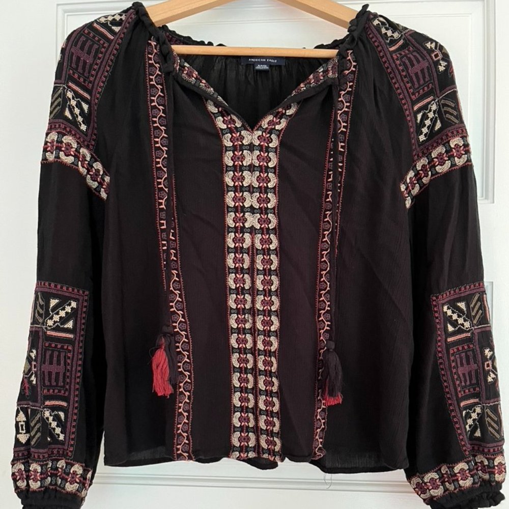 American Eagle Embroidered Blouse - S